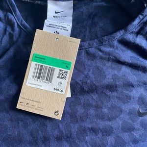 NWT NIKE TRAINING TANK TOP